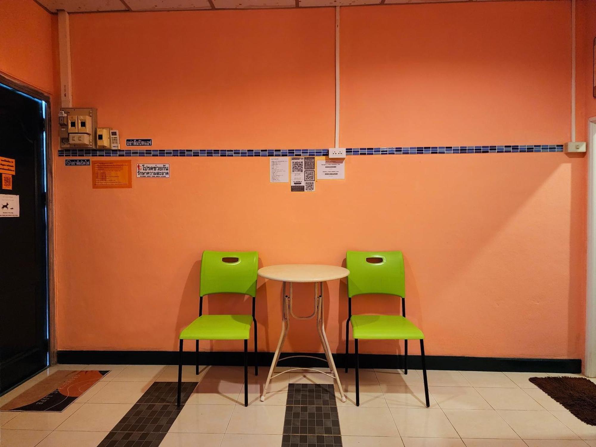 Ingpha Room For Rent Satun Exteriör bild